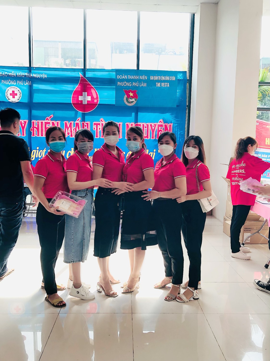 Một giọt máu cho đi, một được đời ở lại