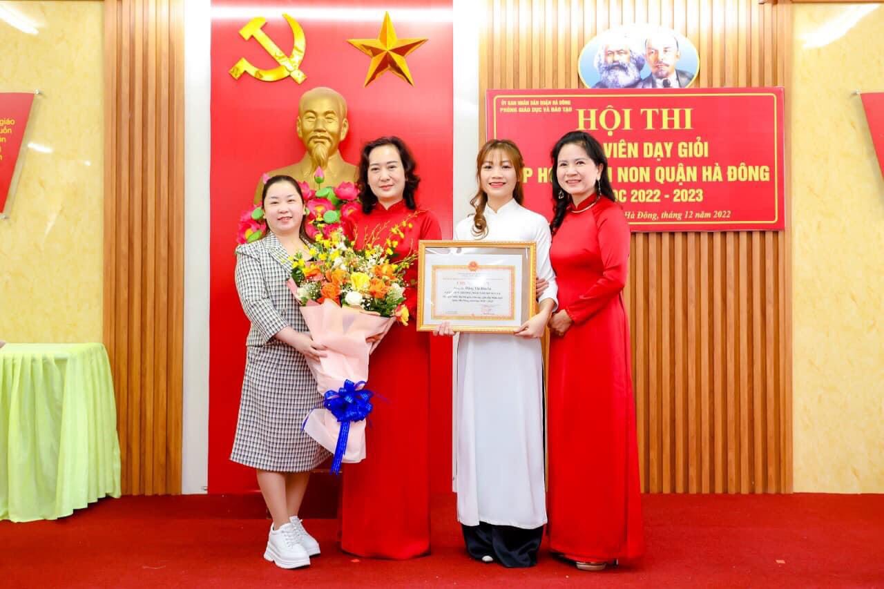 Hội thi giáo viên dạy giỏi cấp quận