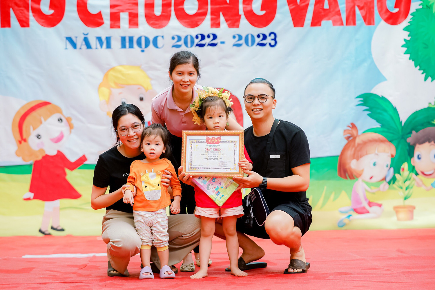 z4273921635569 6e71133e333e3e53d753957d8763ad23